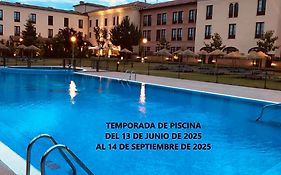 Cándido 4*